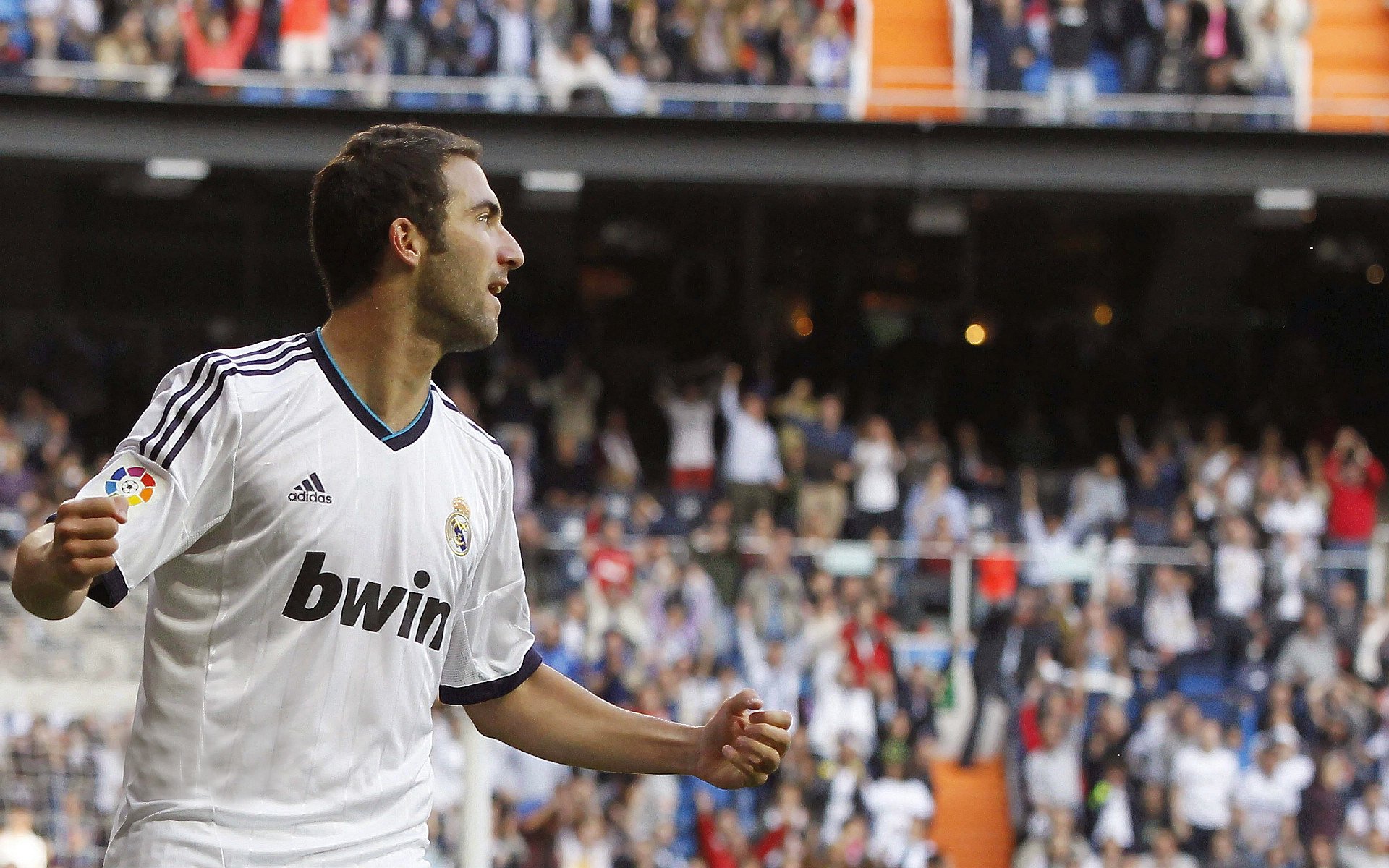 欧冠强强死磕！曼城主场破多特？哈兰德弑旧主成胜负手，曼城4-2多特晋级欧冠4强